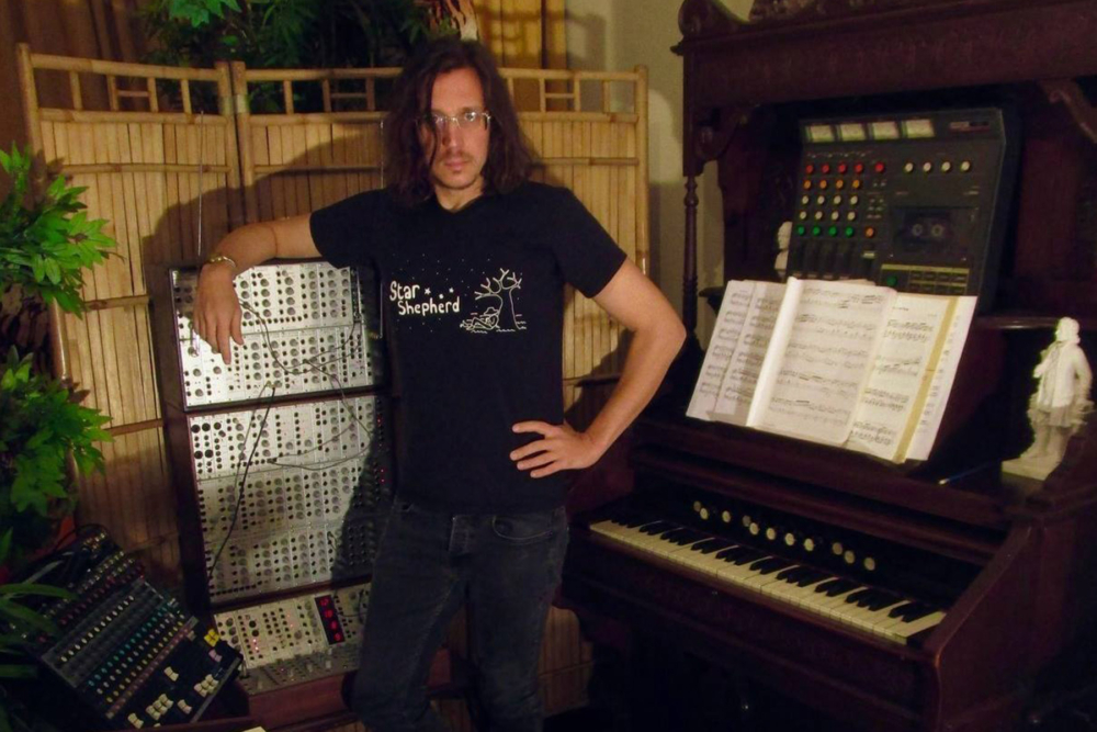 Legowelt-Facebook