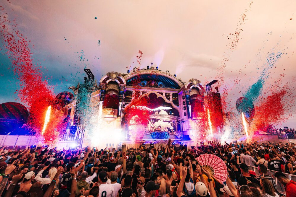 Tomorrowland-2025-Facebook