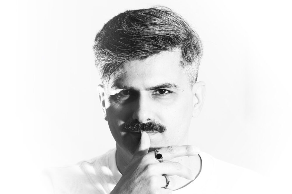 Captain-Mustache-Facebook